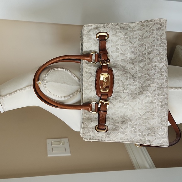 Michael Kors large brown and tan logo monogram tote fancy business shoulder bag - Picture 11 of 17